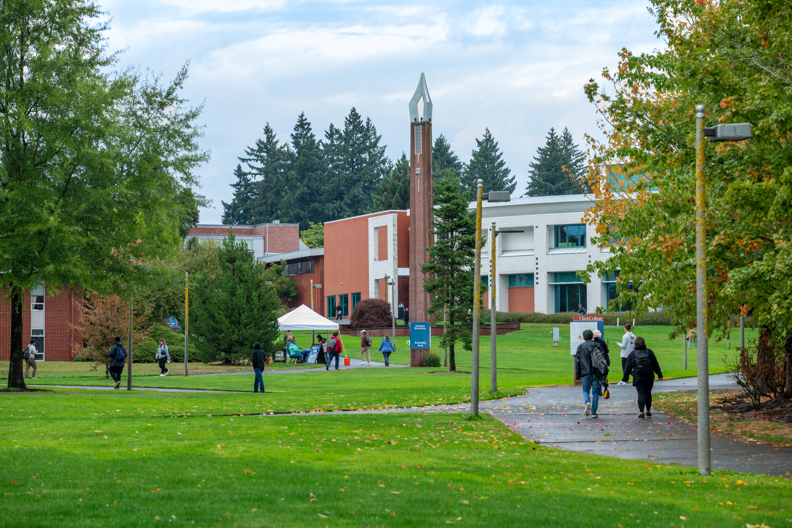 campus photo from first day of fall term 2023