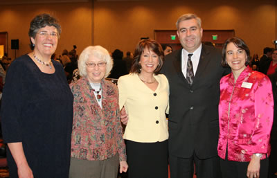 English as a Non-Native Language professor and 1985 Woman of Achievement Priscila Martins-Read, former director of womenï¿½s programs and Women of Achievement event founder Pat Watne, KGW-TV anchor and Women of Achievement emcee Laurel Porter, Clark College President Bob Knight, and YWCA Clark County Executive Director Kathy Kniep.